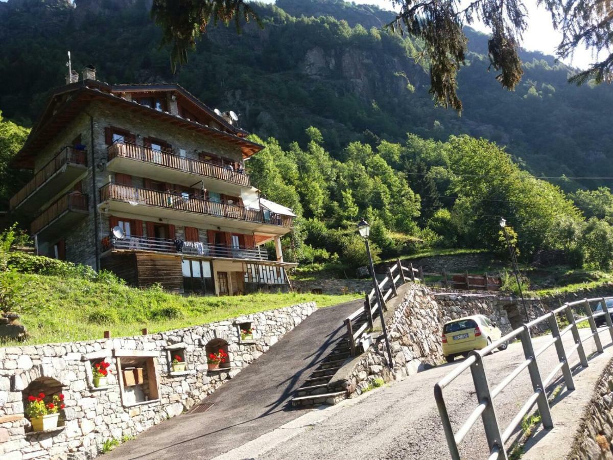 Pontboset B&B La Borma Di Pombo المظهر الخارجي الصورة